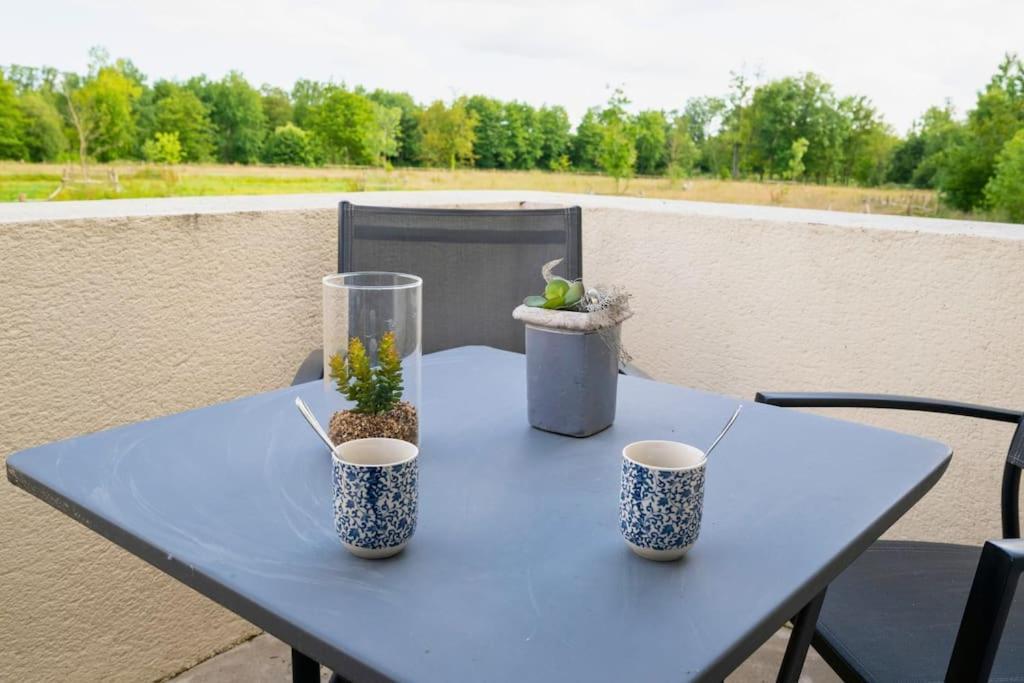 L'Evasion En Pierre Piscine Et Etang Prive Villa Sevremoine ภายนอก รูปภาพ